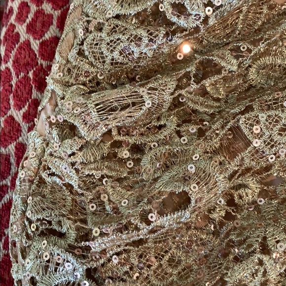 SPELL & THE GYPSY COLLECTIVE NINA SHIFT MINI DRESS GOLD LACE AND SEQUINS - Picture 10 of 16